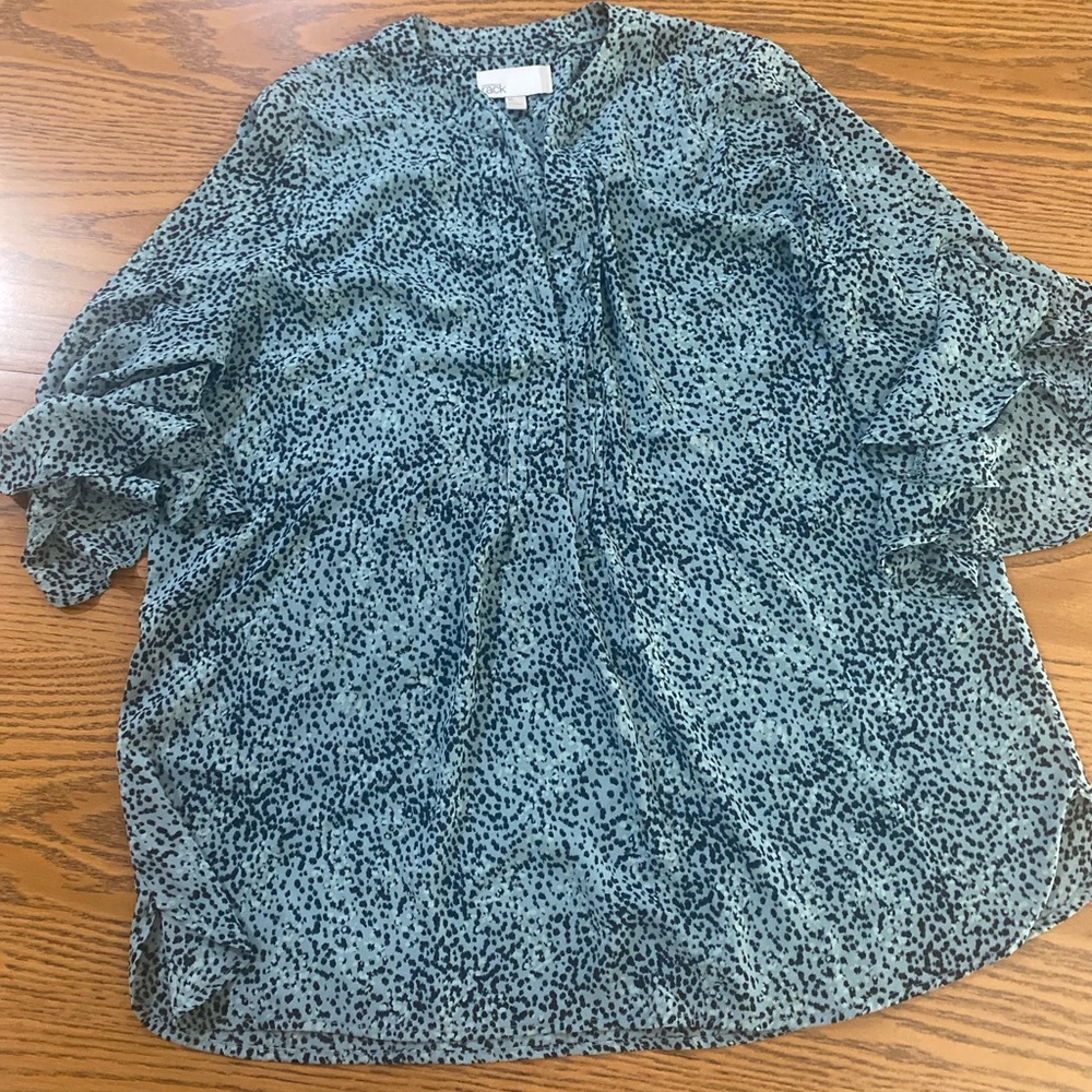 Stylish Blue and Black Patterned Blouse